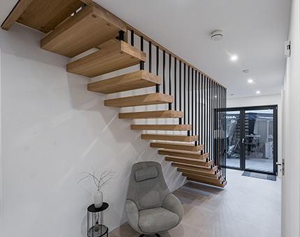 Handlauftragende Treppen | Carstens Tischlerei, Hude